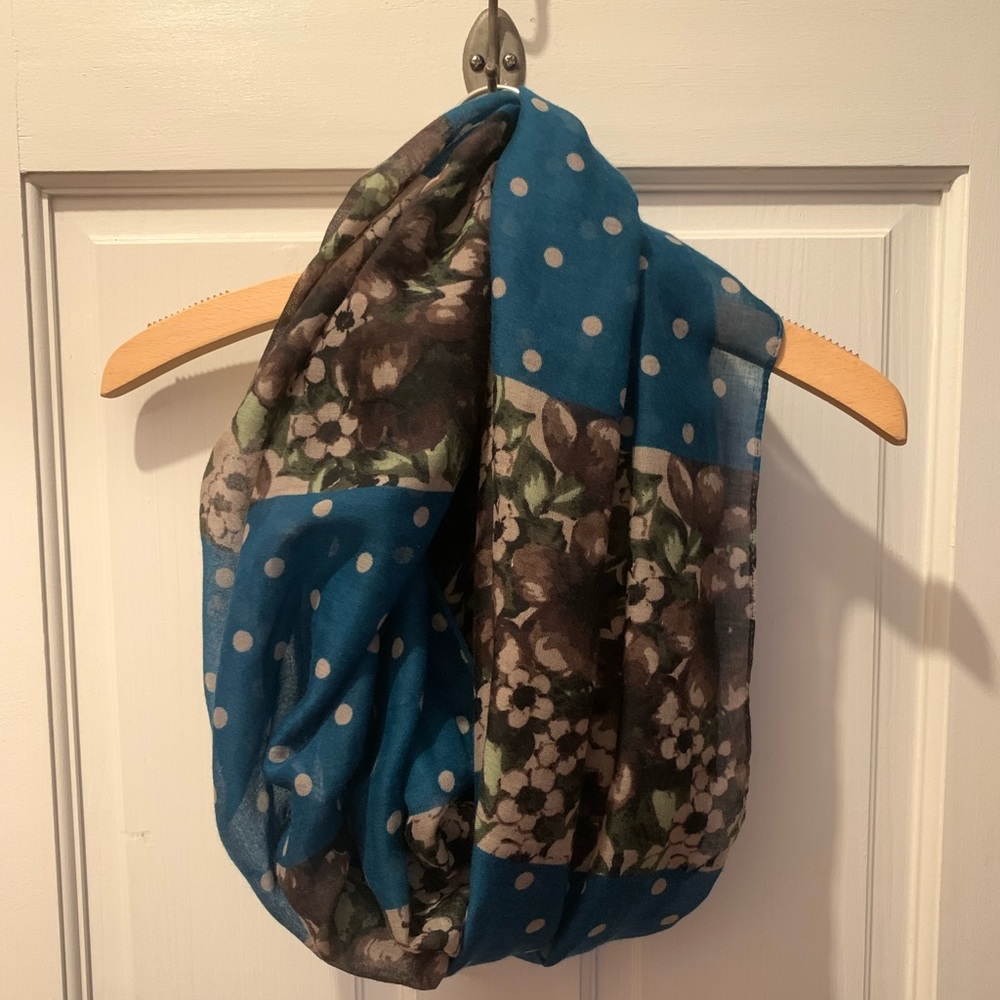Anthropologie infinity scarf